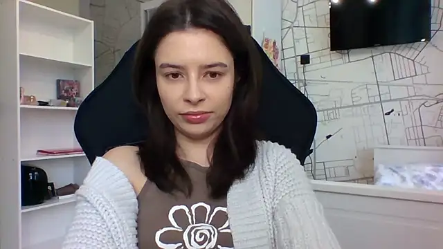 LariceSexy online show from November 2025 01:11:01 PM