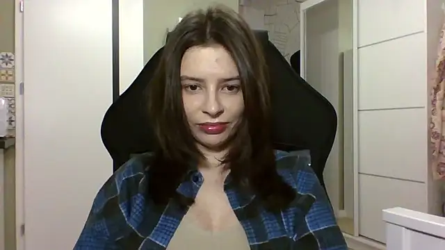 LariceSexy online show from December 2025 07:17:01 PM