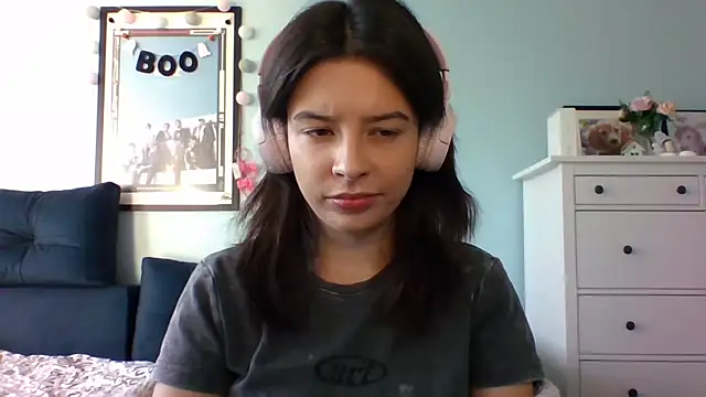 LariceSexy online show from October 2025 12:17:01 PM