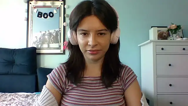 LariceSexy online show from October 2025 12:17:01 PM