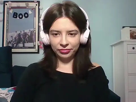 LariceSexy online show from October 2025 06:09:02 PM