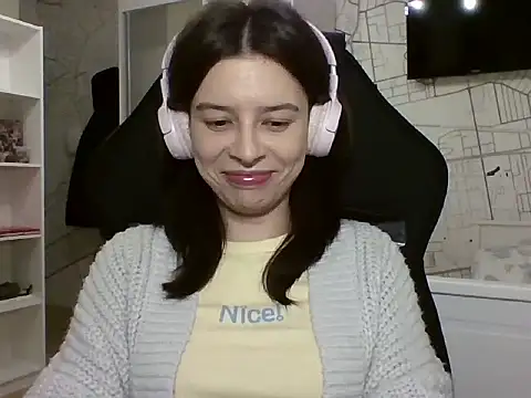 LariceSexy online show from November 2025 07:14:02 PM