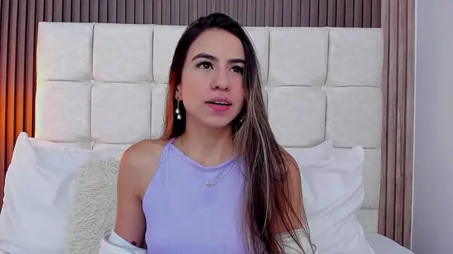 Ariana greenblat online show from March 2026 05:06:01 PM