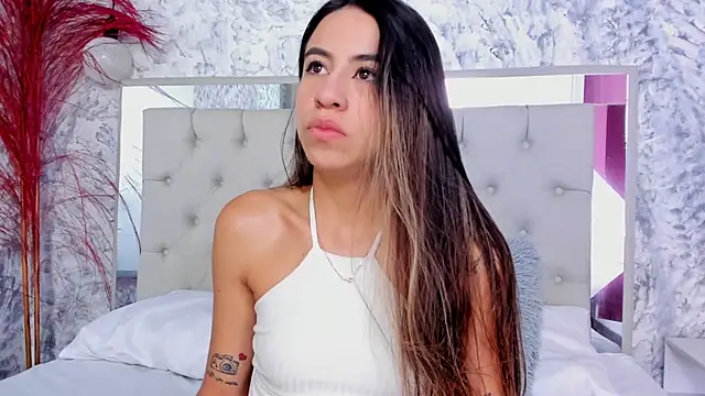 Ariana greenblat online show from February 2026 03:30:01 PM