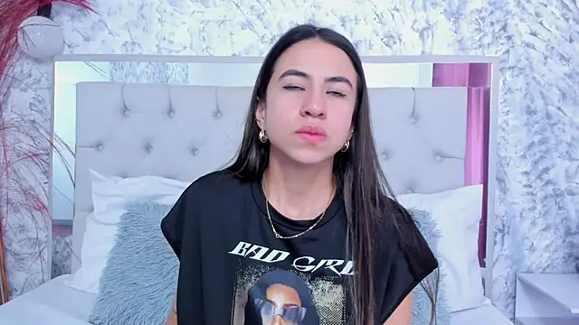 Ariana greenblat online show from February 2026 05:04:02 PM