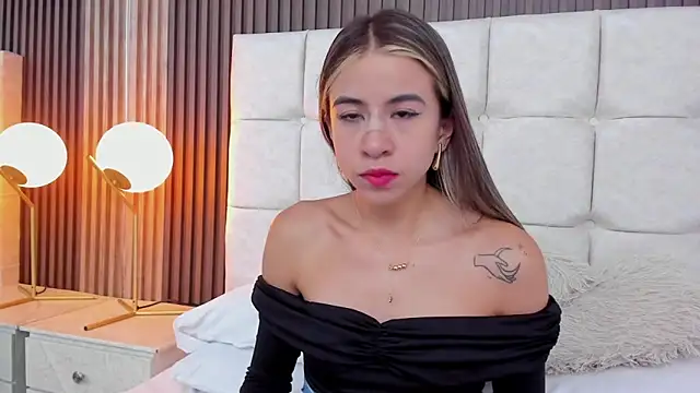 Ariana greenblat online show from April 2026 11:12:01 AM