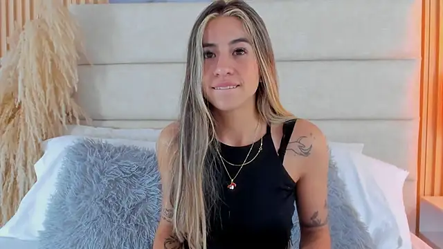 Ariana greenblat online show from March 2026 05:23:01 PM