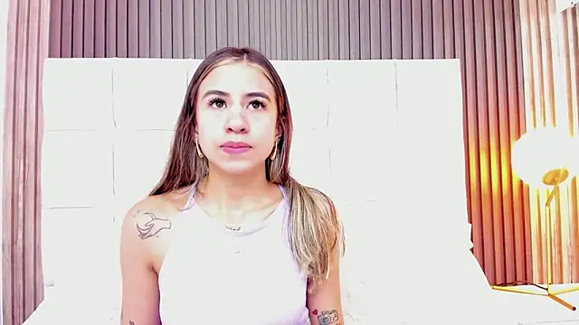 Ariana greenblat online show from April 2026 05:19:02 PM