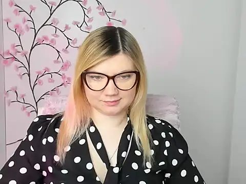 Lola moree online show from January 2026 12:42:01 PM