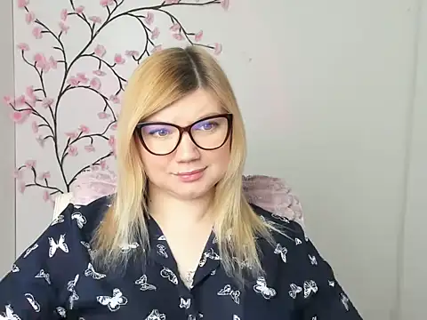 Lola moree online show from February 2026 01:09:01 PM