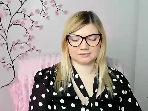 Lola moree online show from December 2025 12:53:01 PM