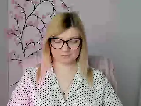 Lola moree online show from April 2026 12:29:02 PM