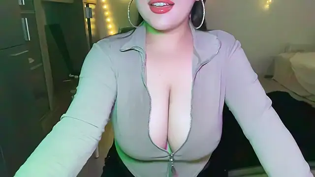 Snapshot of anora_sunny chatting on July 2026 04:57:01 PM anora sunny online show from July 2026 04:57:01 PM