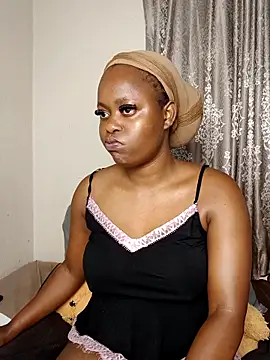 Snapshot of Cherry-brown55 chatting on November 2025 01:20:02 AM Cherry-brown55 online show from November 2025 01:20:02 AM