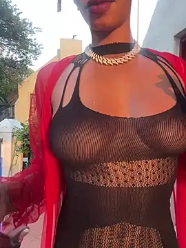 Snapshot of ZinaFreak chatting on February 2025 04:29:01 PM ZinaFreak online show from February 2025 04:29:01 PM