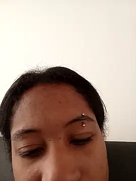 Zaira Rose  online show from November 2025 05:27:01 PM