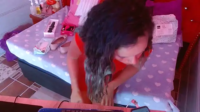 Ariasmithog online show from March 2026 03:59:01 PM