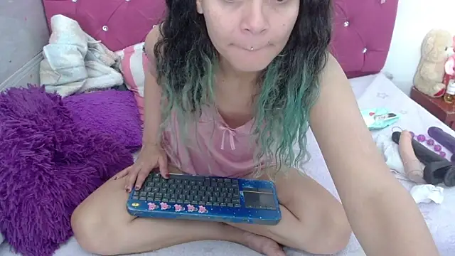 Ariasmithog online show from April 2026 03:24:02 AM