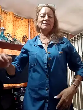 MaryLunna online show from March 2025 06:30:01 PM