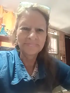 MaryLunna online show from March 2025 06:43:02 PM