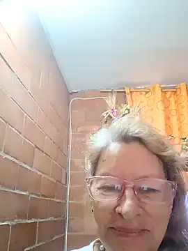 MaryLunna online show from February 2025 02:40:01 PM