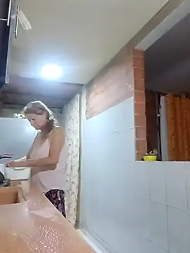 MaryLunna online show from March 2025 09:32:02 AM