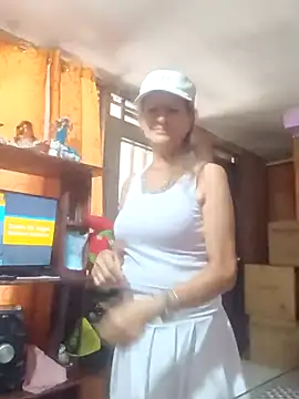 MaryLunna online show from March 2025 06:28:01 PM