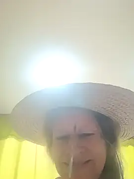 MaryLunna online show from March 2025 09:02:02 PM