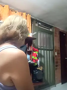 MaryLunna online show from March 2025 12:12:02 PM