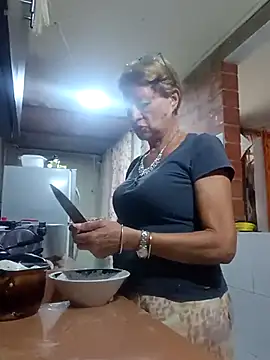 MaryLunna online show from March 2025 10:09:02 PM