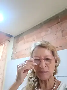 MaryLunna online show from February 2025 05:43:02 PM