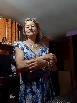 MaryLunna online show from March 2025 01:17:02 PM