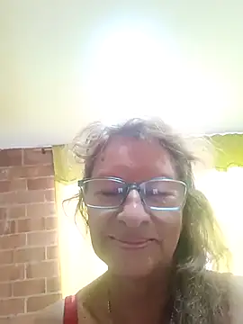 MaryLunna online show from March 2025 11:19:01 AM