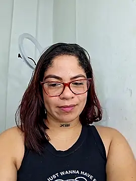 hornny cougar online show from November 2025 12:11:02 AM