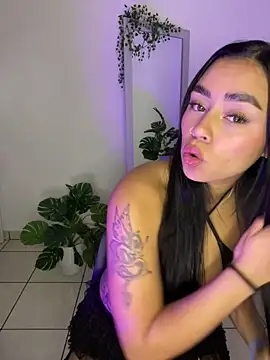 Snapshot of meli_ortiz_ chatting on February 2026 02:39:01 PM meli ortiz online show from February 2026 02:39:01 PM