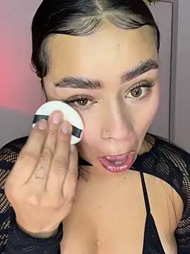 Snapshot of meli_ortiz_ chatting on October 2025 01:34:01 PM meli ortiz online show from October 2025 01:34:01 PM