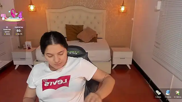 Hadley  online show from December 2025 03:11:02 AM