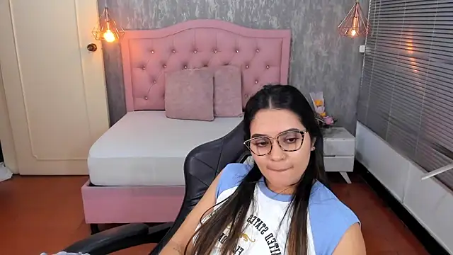 Hadley  online show from March 2025 09:50:01 AM
