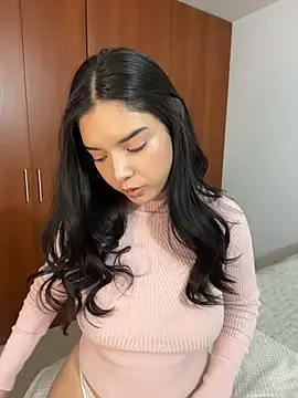 eileensophi online show from March 2026 02:23:01 AM