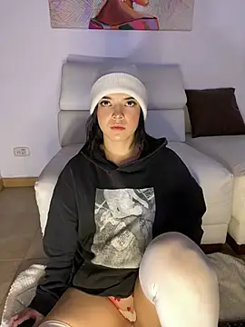 eileensophi online show from March 2025 07:08:02 AM