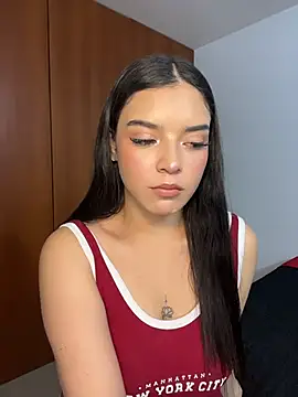 eileensophi online show from April 2026 02:51:02 AM