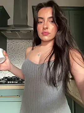 cute carly  online show from February 2025 03:04:02 PM