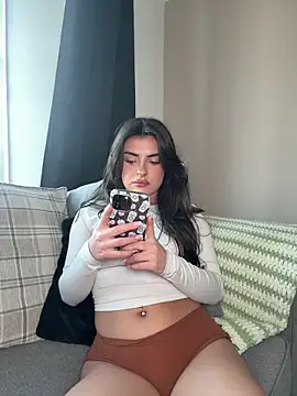 cute carly  online show from February 2025 03:43:01 PM