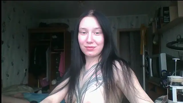 Snapshot of RussNocturnal chatting on April 2026 03:40:01 PM RussNocturnal online show from April 2026 03:40:01 PM