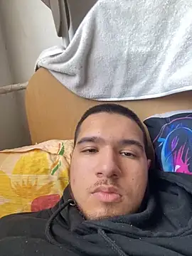 Drag Queen online show from February 2025 01:41:01 PM