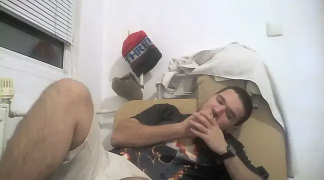 Drag Queen online show from February 2025 07:05:02 PM