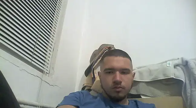 Drag Queen online show from January 2025 07:04:02 PM