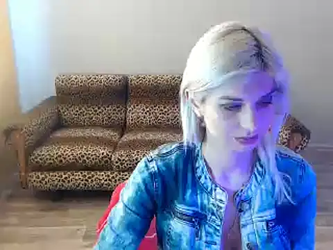 Snapshot of SexyBeatriice chatting on February 2025 07:08:01 AM SexyBeatriice online show from February 2025 07:08:01 AM