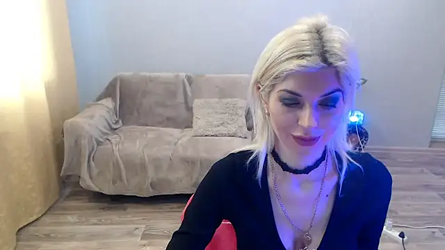 SexyBeatriice online show from March 2026 07:17:01 AM