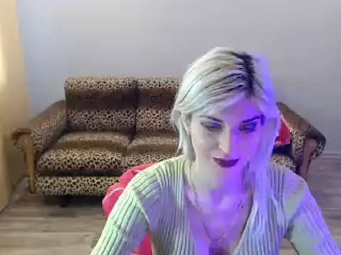 Snapshot of SexyBeatriice chatting on March 2025 01:27:02 PM SexyBeatriice online show from March 2025 01:27:02 PM